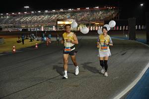 BIB: 
                            <button type="button" onclick="openModal(23886019)" class="btn btn-primary btn-sm float-right btn-popup" data-toggle="modal" data-target=".modal-high-quality">
                        <i class="fas fa-shopping-cart"></i> Add to Cart
                    </button>
                                            <button type="button" onclick="isThisMe(23886019, true)" class="btn btn-success btn-sm float-right btn-popup btn-isme hidden" data-toggle="tooltip" data-placement="bottom" title="นี่คือรูปของคุณใช่ไหม คลิกที่นี่เพื่อเอาเข้าอัลบั้ม">
                        <i class="fas fa-plus"></i> Add to album
                    </button>
                    <button type="button" onclick="isThisMe(23886019, false)" class="btn btn-warning btn-sm float-right btn-popup btn-isnotme hidden">
                        <i class="fas fa-ban"></i> Remove from album
                    </button>